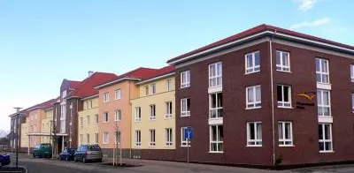 Aussenansicht des Pflegewohnstifts Hönow in Hoppegarten