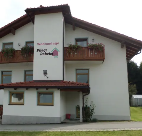 Senioren-WG im schönen Hauzenberg