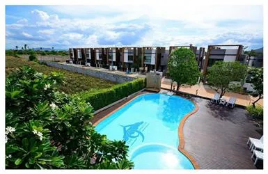 Golden-City Großzügig wohnen in idyllischer Lage von Hua Hin