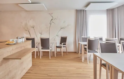 Pflege-Wohngemeinschaft im Ü60 Wohnen Parkensemble Fröschenthal