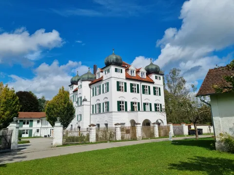Barrierefreies Wohnen im Schloss Elmischwang