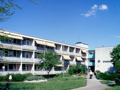 Hausansicht des Altenzentrums St. Hedwig in Kirchheim