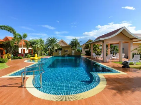 Seniorenresidenz nur 1500 Meter weg vom Meer in Pranburi, Thailand