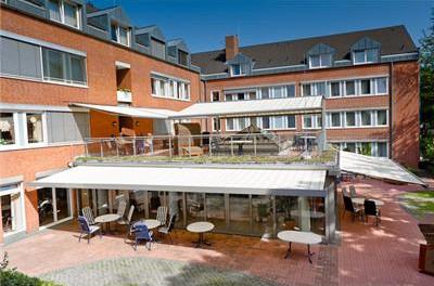 Balkon des Alten- und Pflegeheims "Fallen Anker" in Hamburg