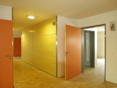 Modern gestalteter Flur im Theresienheim