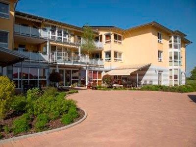 Der Pflegewohnpark Glück im Winkel in Neunkirchen