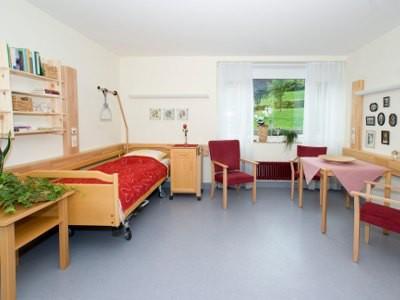 Seniorenstift Schönbornhaus Ellwangen Bewohnerzimmer