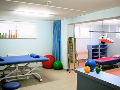 Der hell gestaltete Gymnastikraum