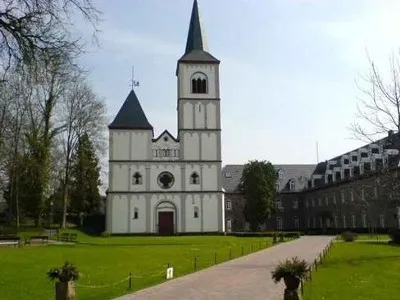 Alten- und Pflegeheim Schloss Merten
