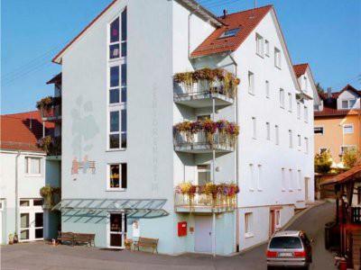 Das Senioren-Pflegeheim Haus Parkblick in Schönbrunn