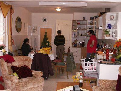 Auf den familiären Charakter wird viel Wert gelegt in der in der Pflege-Wohngemeinschaft Villa Oskar in Langenzen