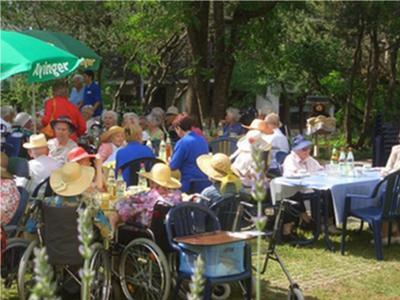 Gartenfest des Seniorenwohn- und Pflegezentrums