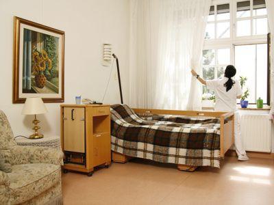 Zimmer im Augsburger Sander-Stift