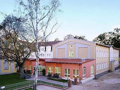 Außenansicht Seniorenwohnpark Friedland GmbH