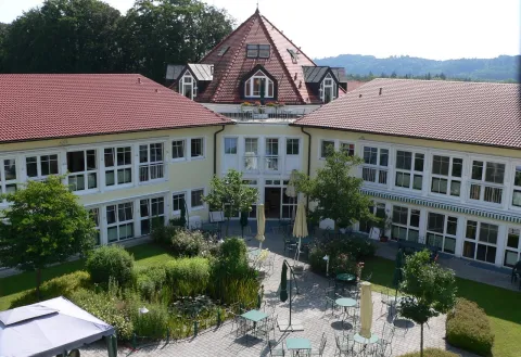 PUR VITAL Pflegezentrum Garching/Alz
