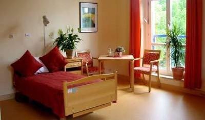 Beispielzimmer von PFLEGEN & WOHNEN HEIMFELD