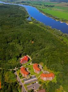 Luftansicht des Bellevue Alten- und Pflegeheims in Hitzacker (Elbe)