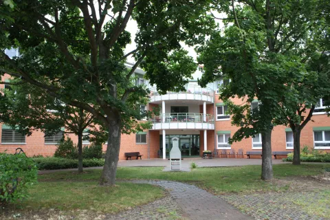 DRK Altenpflegeheim "Haus Sorgenfrei"