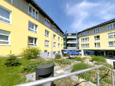 Gartenanlage des Altenzentrums Haus Augustinus in Sindelfingen