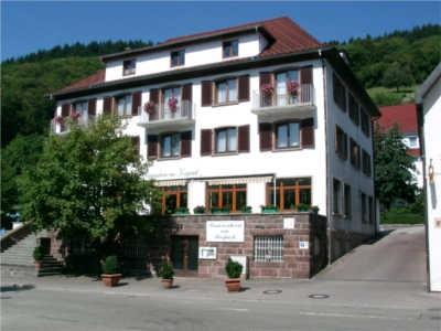 Vollpflege im Seniorenheim am Kurpark