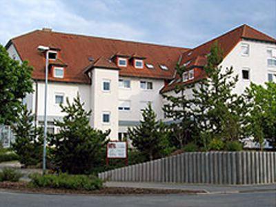 Der Pflegebetrieb Oettel bietet vollstationäre Pflege und Betreute Wohnungen an