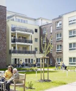 Rückansicht des Pflegewohnstifts Falkensee