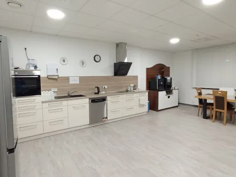 Hirschel Intensivpflege Wohngemeinschaft im Gesundheitszentrum Rheinhausen "Glückauf"
