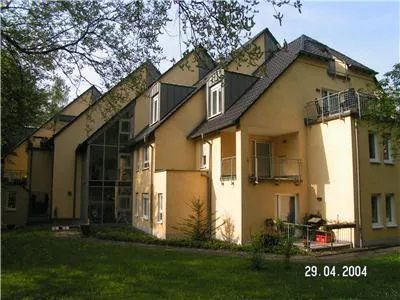 Haus Hammermühle in Bergisch Gladbach - eine Oase im Grünen
