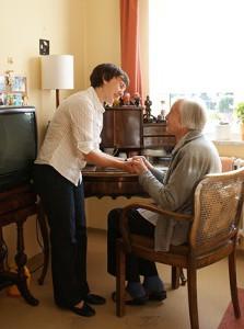 Mit eigenen Möbeln und Erinnerungsstücken fühlen sich die Bewohner schnell zuhause