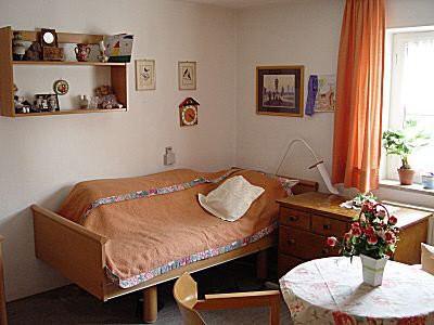 Die Zimmer können von den Bewohnern individuell eingerichtet werden