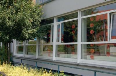 Fensterfront des Hehlentrostifts in Celle