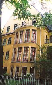 Haus Pinecki von aussen