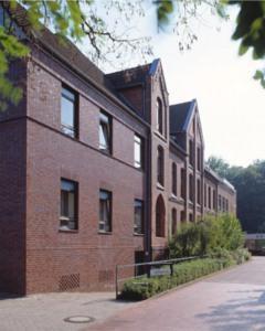 Der beeindruckende Backsteinbau des Freytaghauses in Hannover-Kleefeld