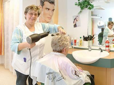 Der Friseursalon im Senioren-Wohnpark Großvargula