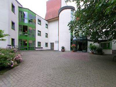 Das Altenzentrum St. Elisabeth in Eningen