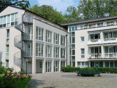 Ansicht der Anlage vom Innenhof aus.